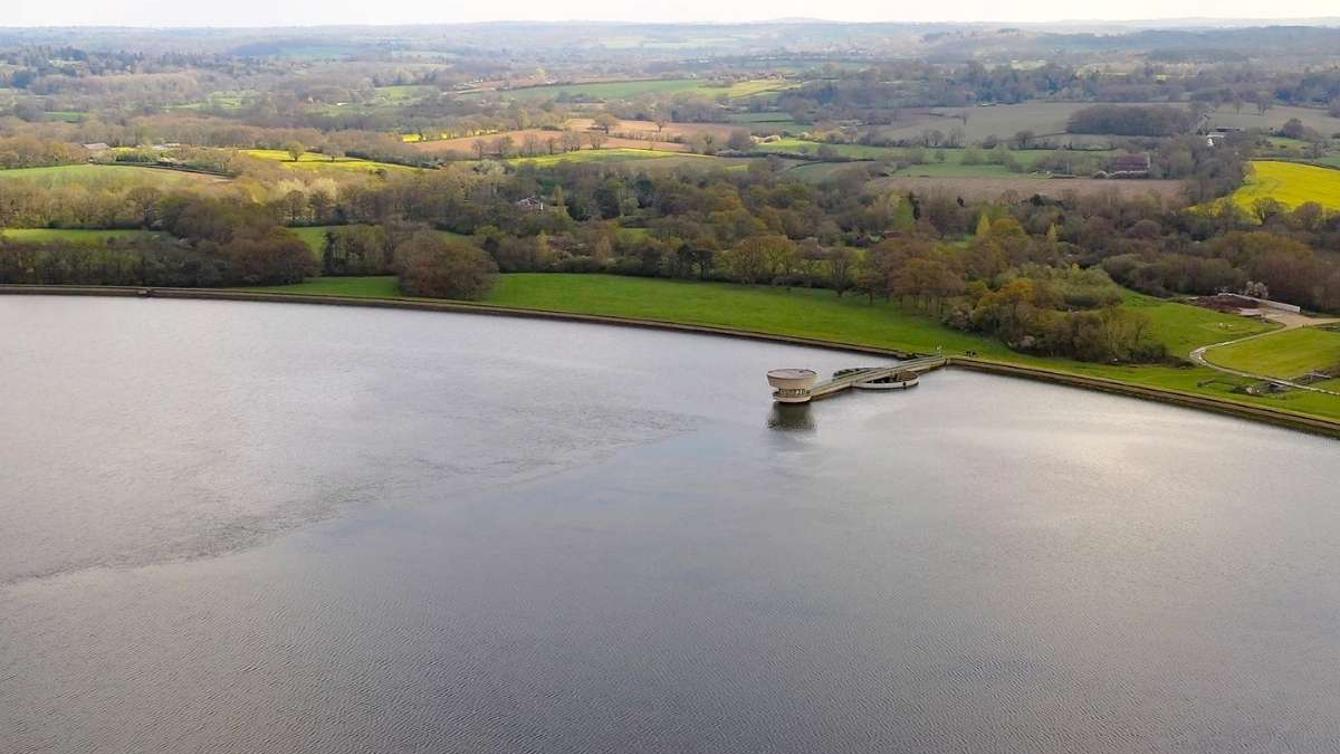 Bough Beech reservoir image